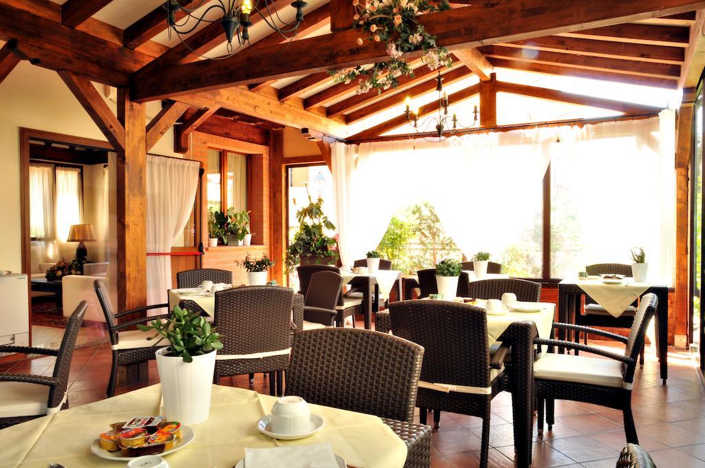 Hotel Ferro Di Cavallo Pavullo nel Frignano Εξωτερικό φωτογραφία